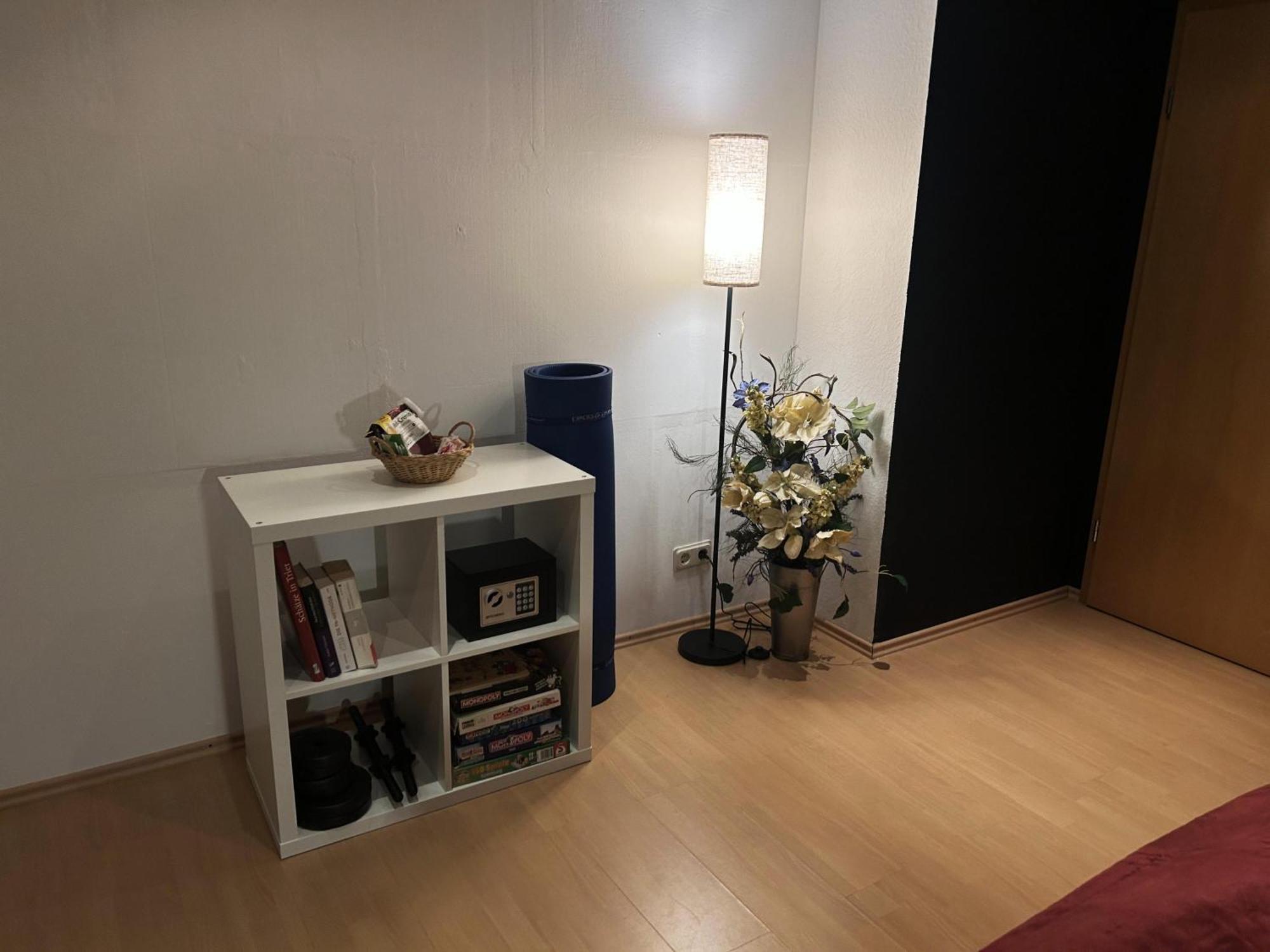 Zentrale Ferienwohnung Trier-Euren Mit Heimkino, Kueche, Wallbox & Kostenlose Fahrraeder Exterior foto
